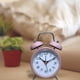 thumbnail image 4 of 15,5*2,5*6,3 cm Despertador metálico Reloj infantil con luz nocturna Reloj de escritorio silencioso, 4 of 6