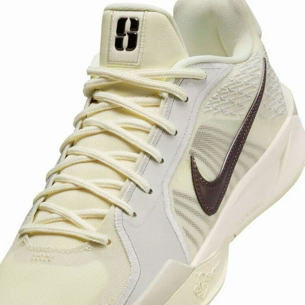 Nike Sabrina 2 'Coconut Milk' Women's Size US 9 (7.5M) Basketball