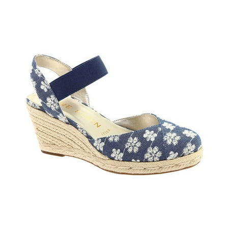- Women's Anne Klein Acer Closed Toe Sandal