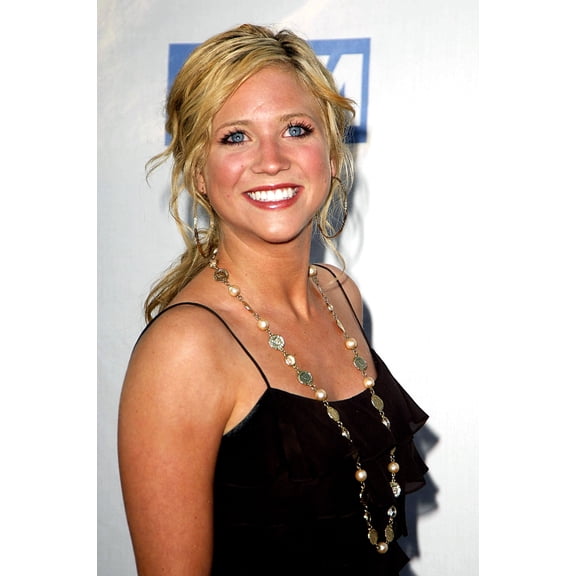 Brittany Snow At Arrivals For Peta 25Th Anniversary Gala And Awards, Paramount Pictures Studios, Los Angeles, Ca, September 10, 2005. Photo By Michael GermanaEverett Collection Celebrity (8 x 10)