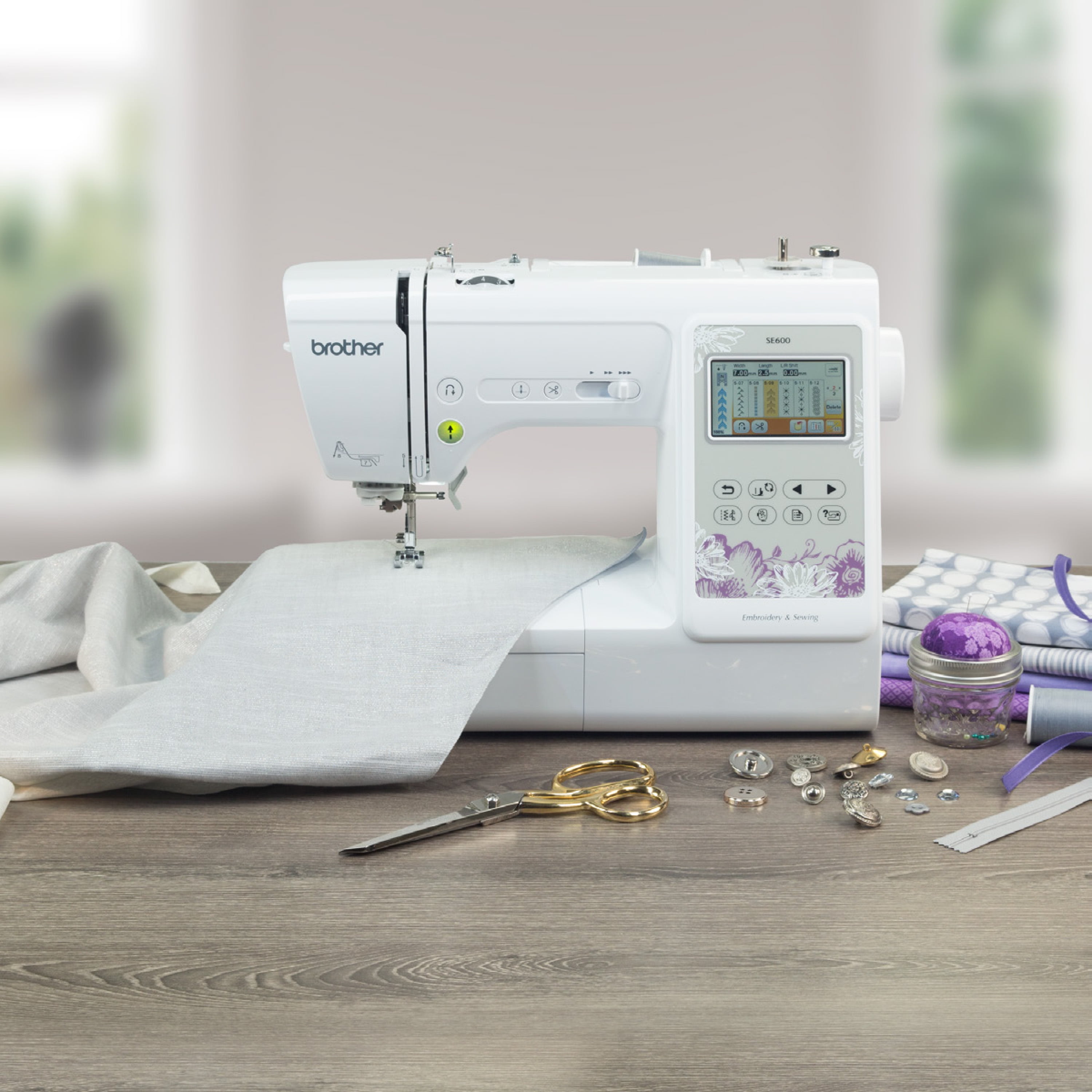 Brother | SE600 Combination Computerized Sewing and Embroidery Machine Deluxe Bundle | Carolina Forest Vacuum & Sewing