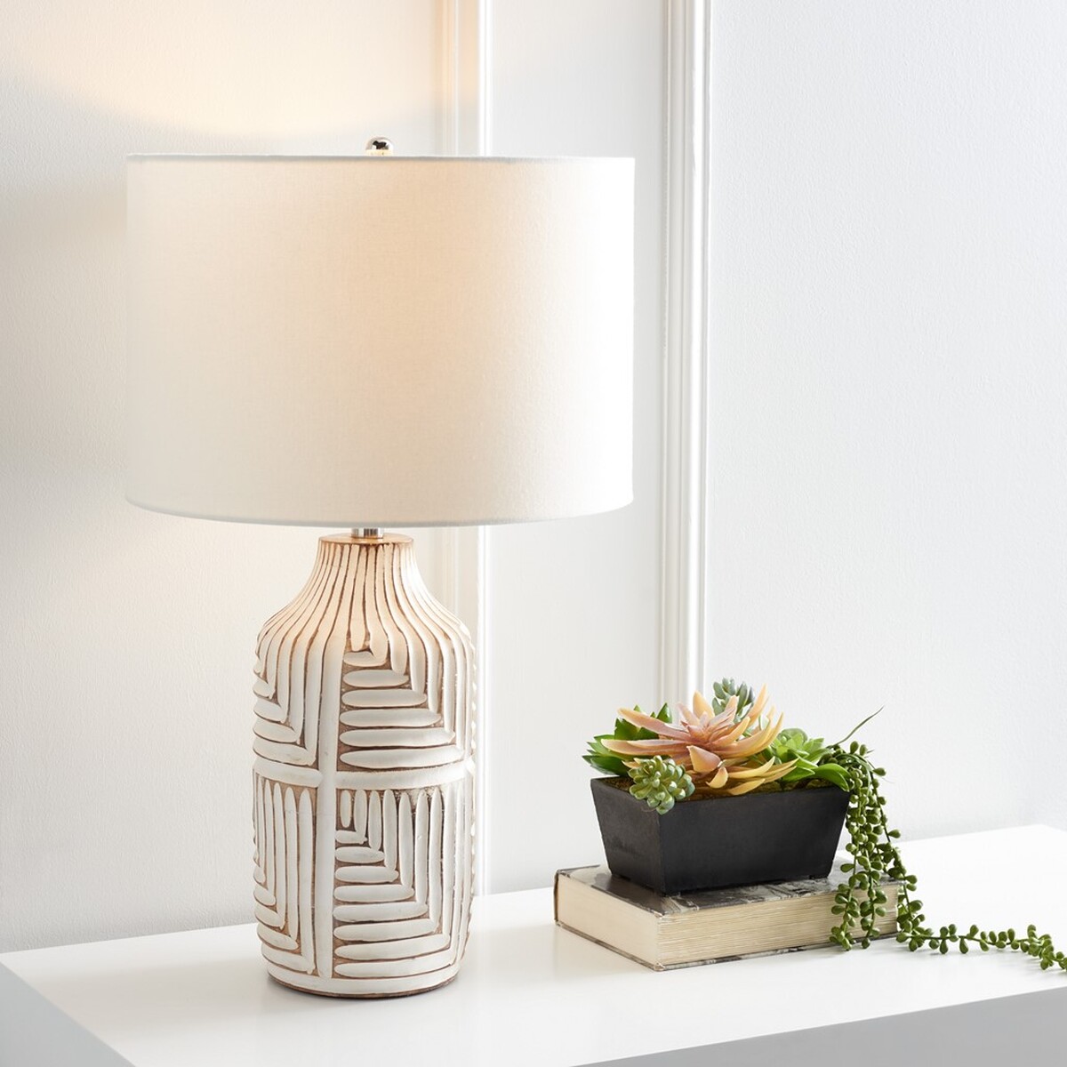 SAFAVIEH Dione 26 in. Ancient Craftsmanship Table Lamp, Ivory