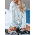 thumbnail image 3 of Conjunto de pijama de 2 piezas con estampado tie dye y volantes cortos para mujer, conjunto de top y pantalones cortos de manga larga, 3 of 5