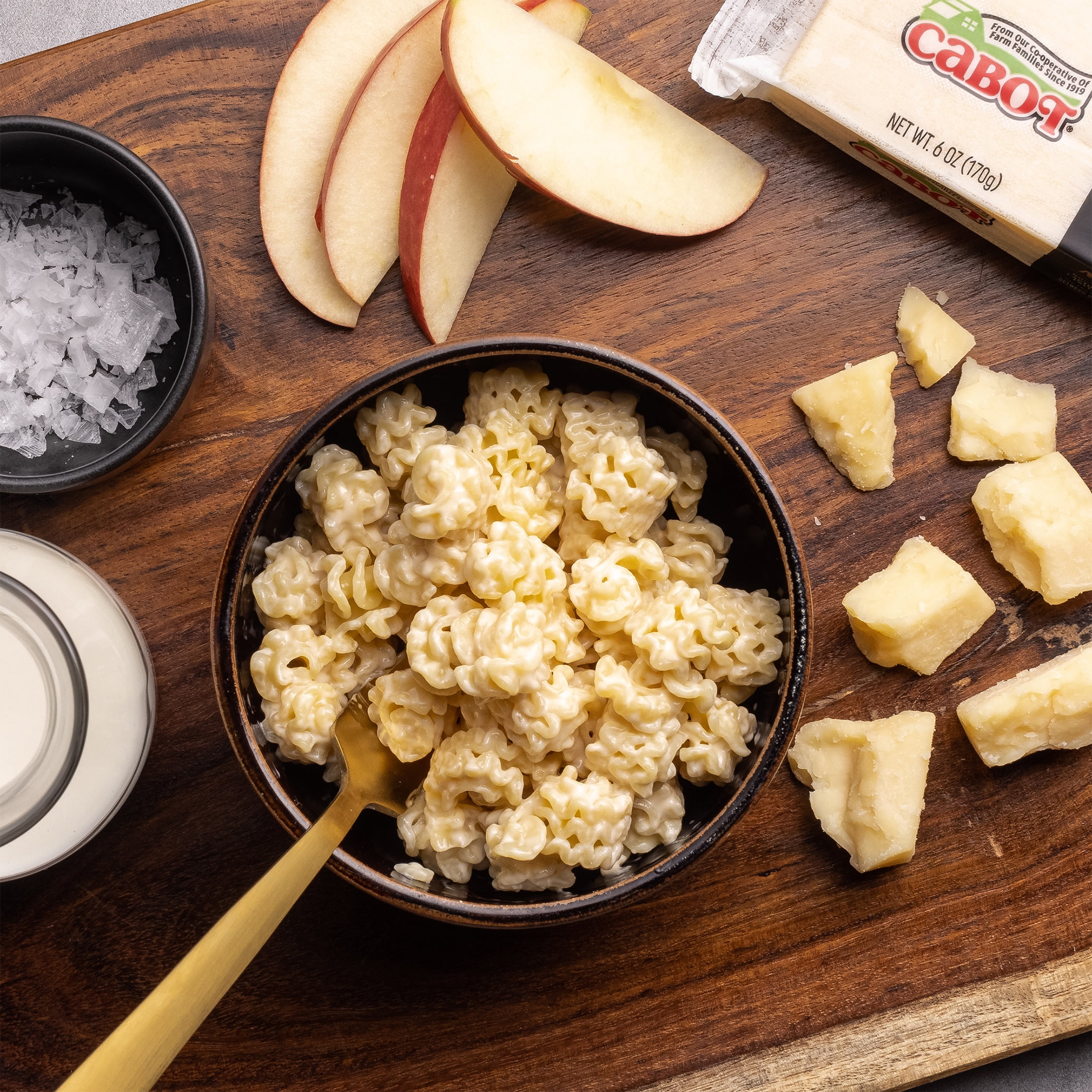 Cabot Farmers' Reserve Sharp Super Premium Cheddar Macaroni & Cheese with Organic Pasta, 11 oz Box, Shelf Stable