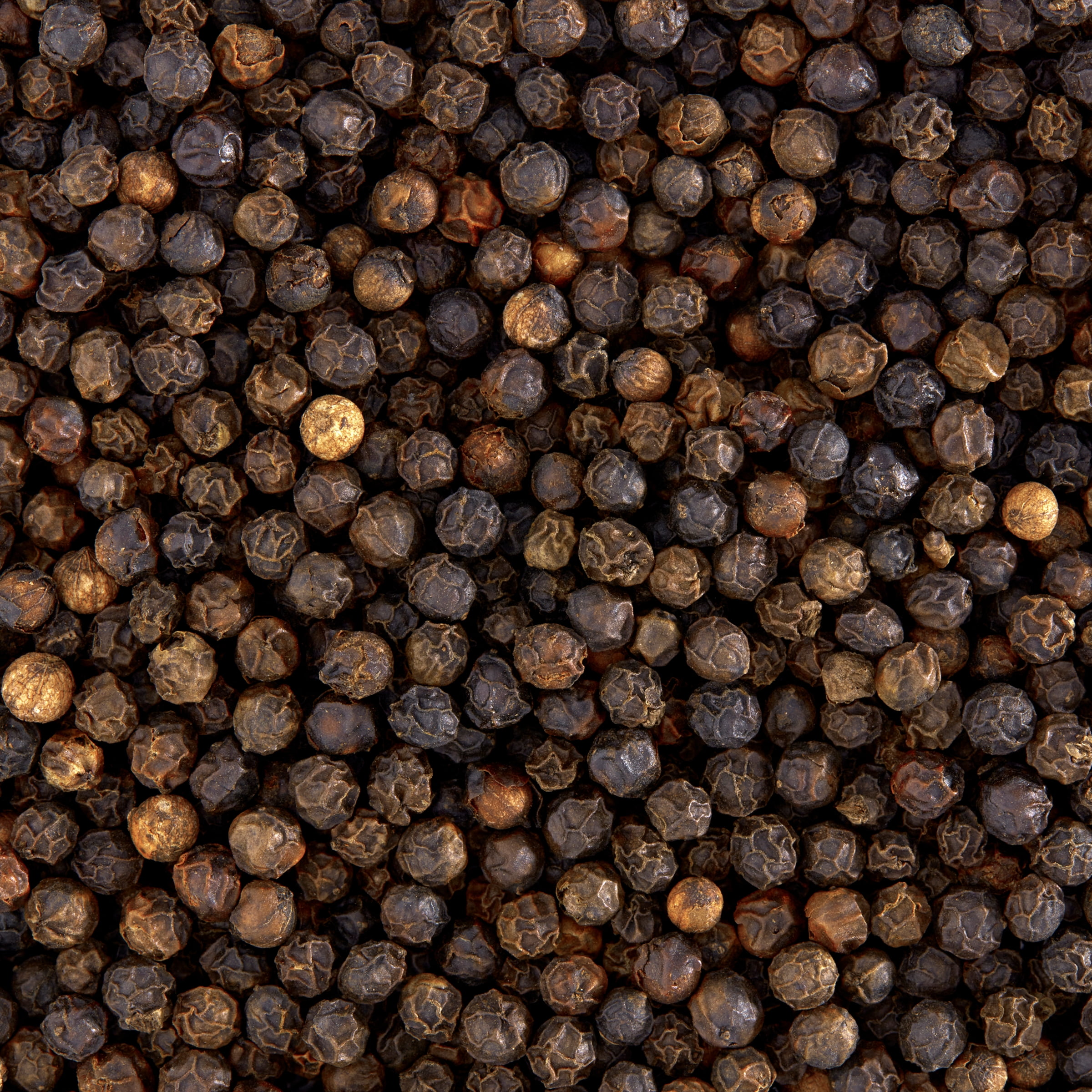 Black Pepper Grind Size: How It Boosts the Flavor of Your Dishes - Holar