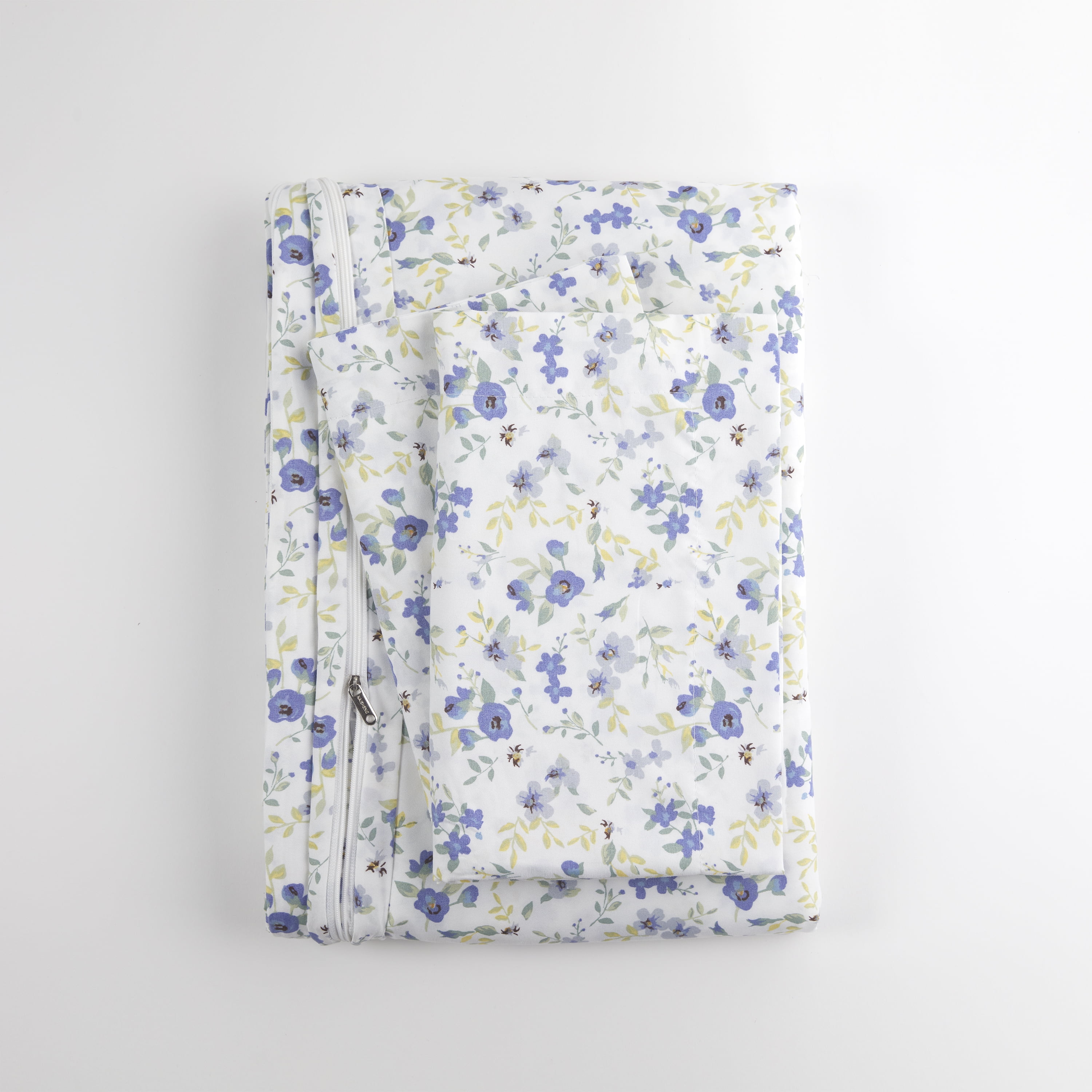 Noble Linens Light Blue Blossoms Print 2-Piece Duvet Cover Set, Twin/TwinXL
