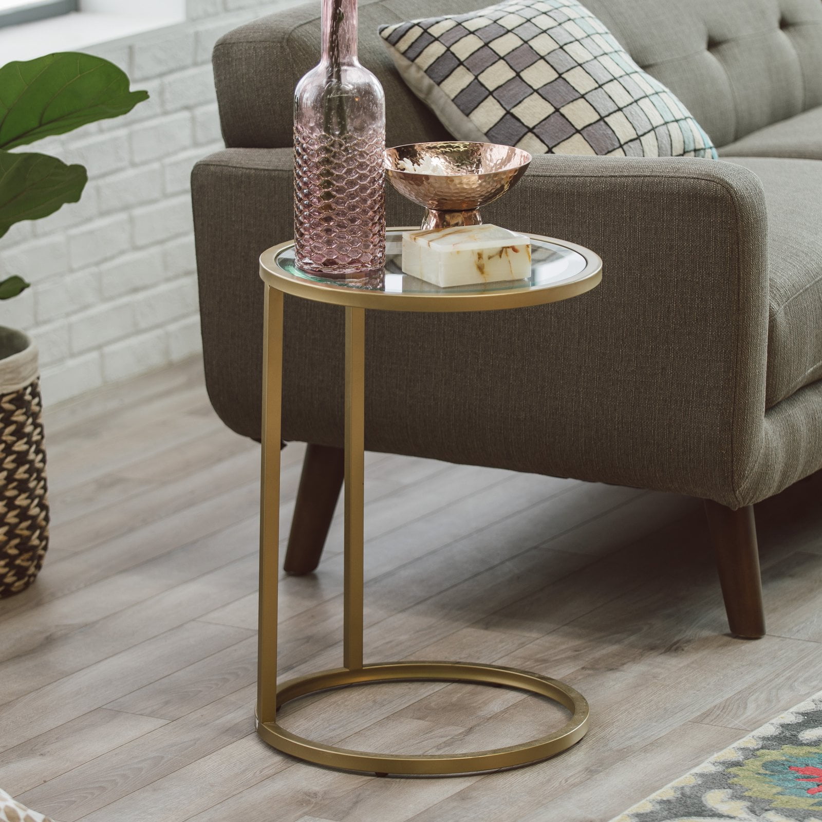 Belham Living Lamont Round CTable Gold