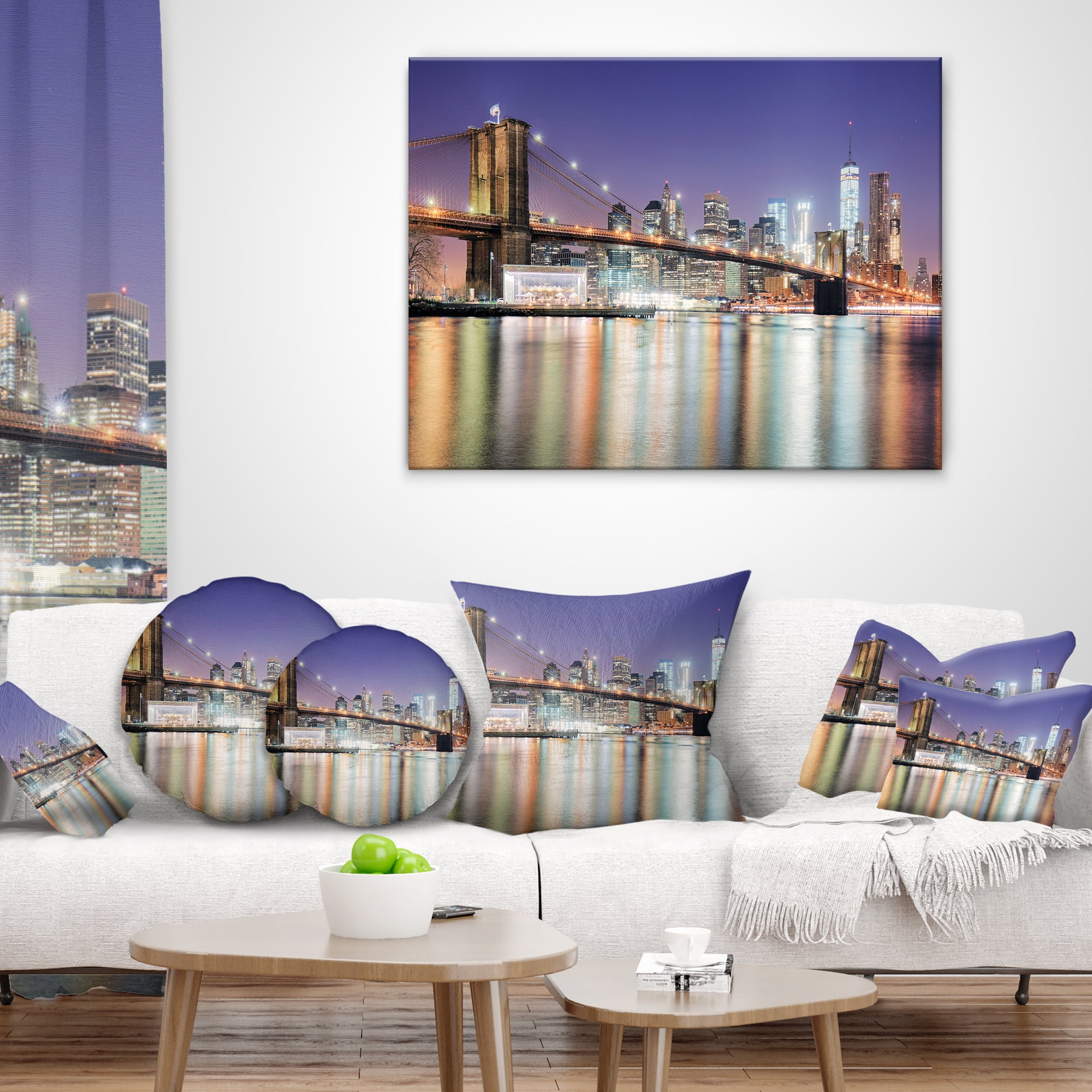 Designart New York City with Freedom Tower - Cityscape Throw Pillow - 18x18
