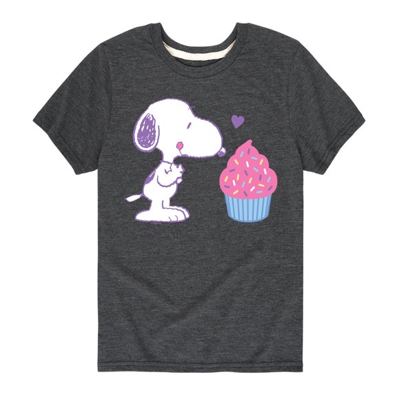 Peanuts - Snoopy Heart Cupcake Short Sleeve Graphic T-Shirt