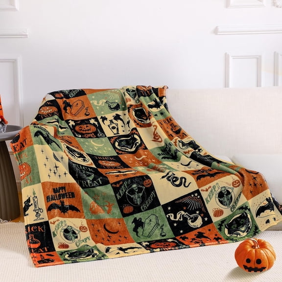 Halloween Throw Blanket Vintage Scaredy Cats Flannel Blanket Soft Pumpkins Skeletons Blanket Retro Witchy Blanket Rustic Farmhouse Halloween Decoration for Sofa Bed Holiday Party Gifts,50 x60
