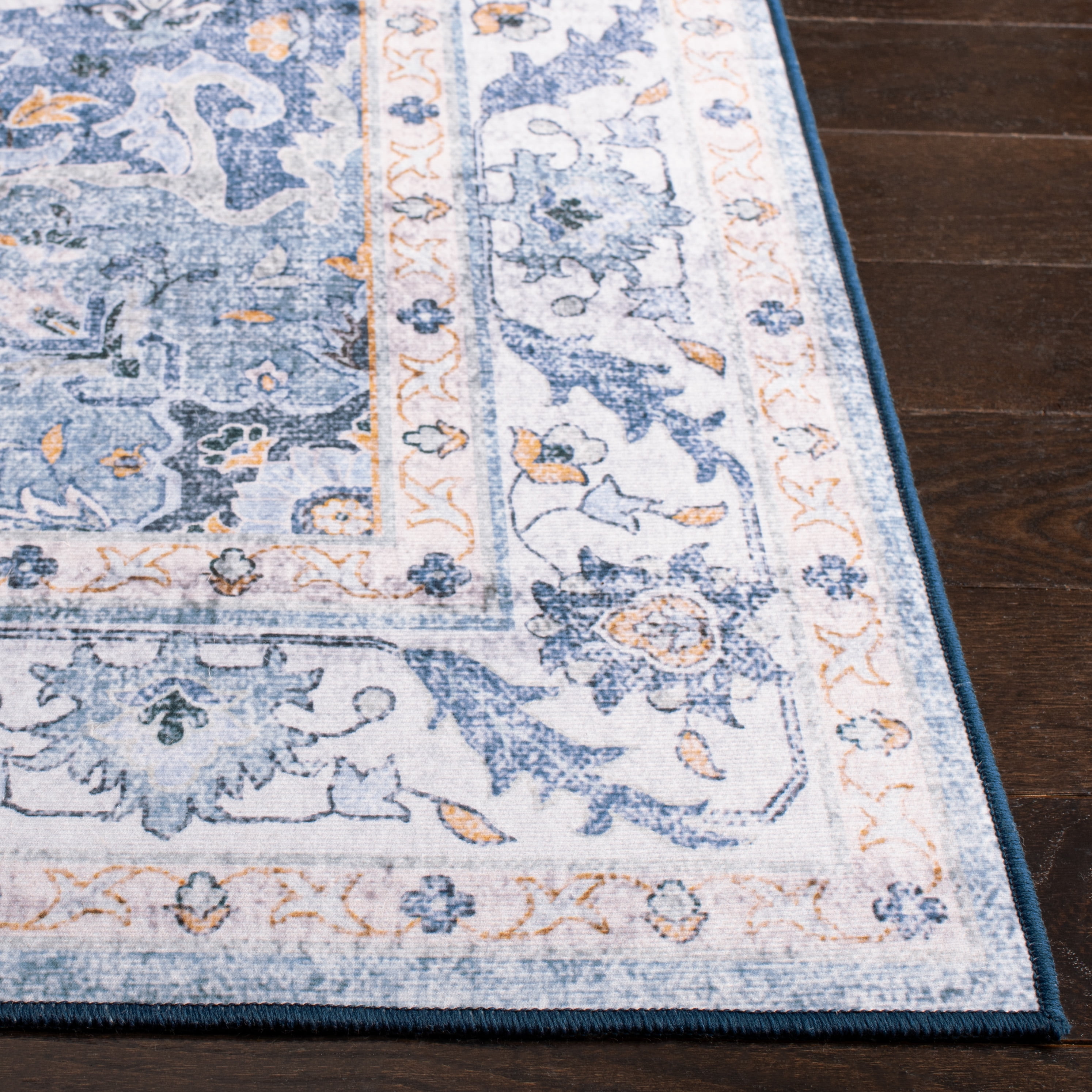 SAFAVIEH Tucson Luvina Traditional Machine Washable Area Rug, Light Blue/Blue, 3' x 5'