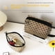 thumbnail image 5 of Bolsa de maquillaje de malla con forma de corazón para niñas, portátil, de gran capacidad, transpirable, para guardar pintalabios, 5 of 6