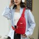 thumbnail image 1 of Bolsa de Viaje para Hombre y Mujer, Impermeable, con Bolsillo Antirrobo y Carga Usb, Gran Capacidad para Deportes Al Aire Libre, Ciclismo, Senderismo y Viajes, Color Rojo, Ligera., 1 of 7