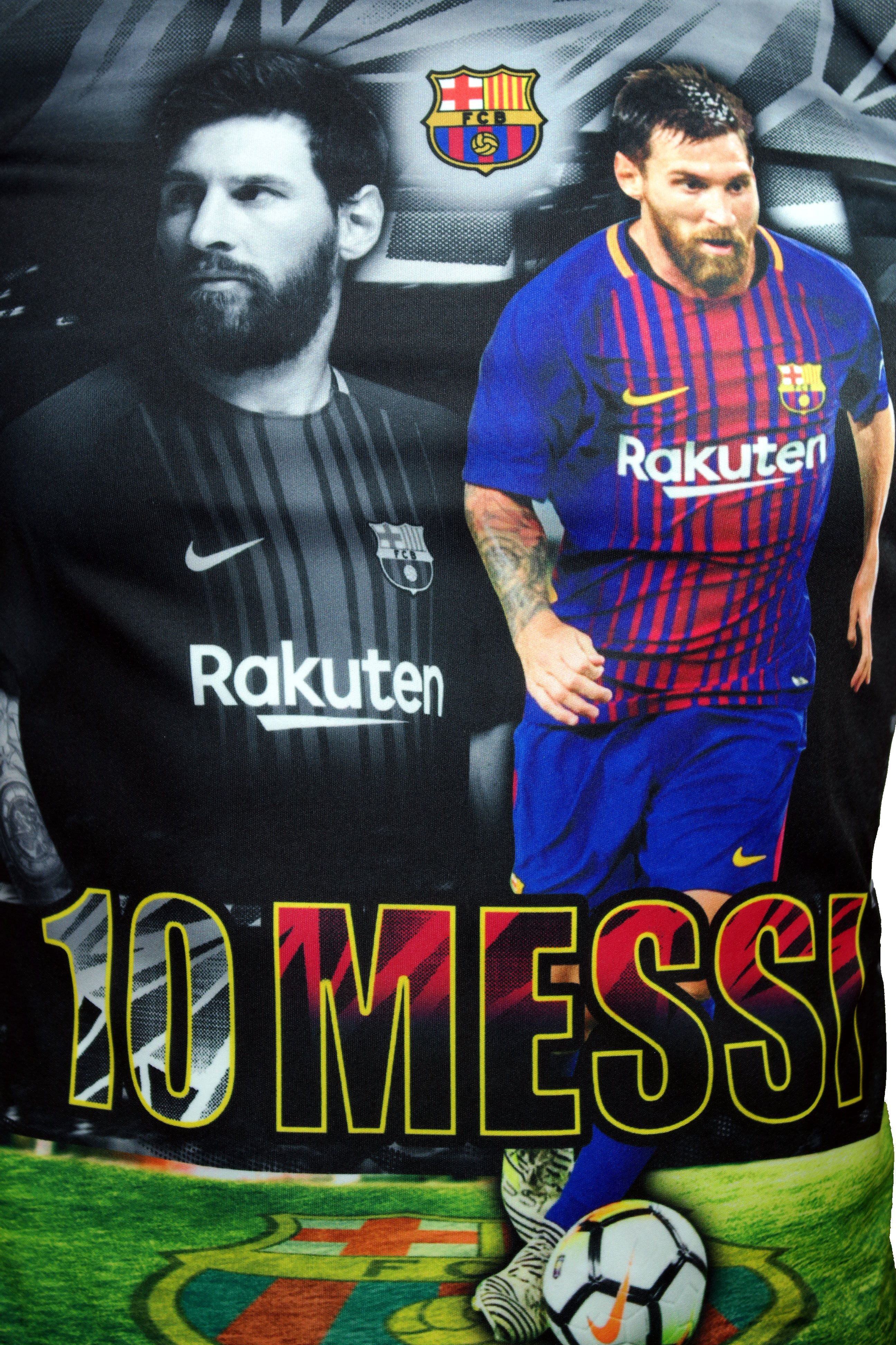 Barçaholics - Lionel Messi number 10 PSG shirt. 🙂 #LJR10