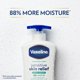 thumbnail image 2 of Loción corporal Vaseline Intensive Care Sensitive Skin Relief 4x, 2 of 6