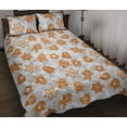 thumbnail image 1 of Christmas Gingerbread Cookie Pattern fondo Quilt Bed Set, 1 of 5