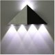 thumbnail image 1 of Aplique de pared triangular LED para interiores de 5 W, diseño moderno original, lámpara decorativa de aluminio para dormitorio, pasillo y salón, blanco frío., 1 of 5
