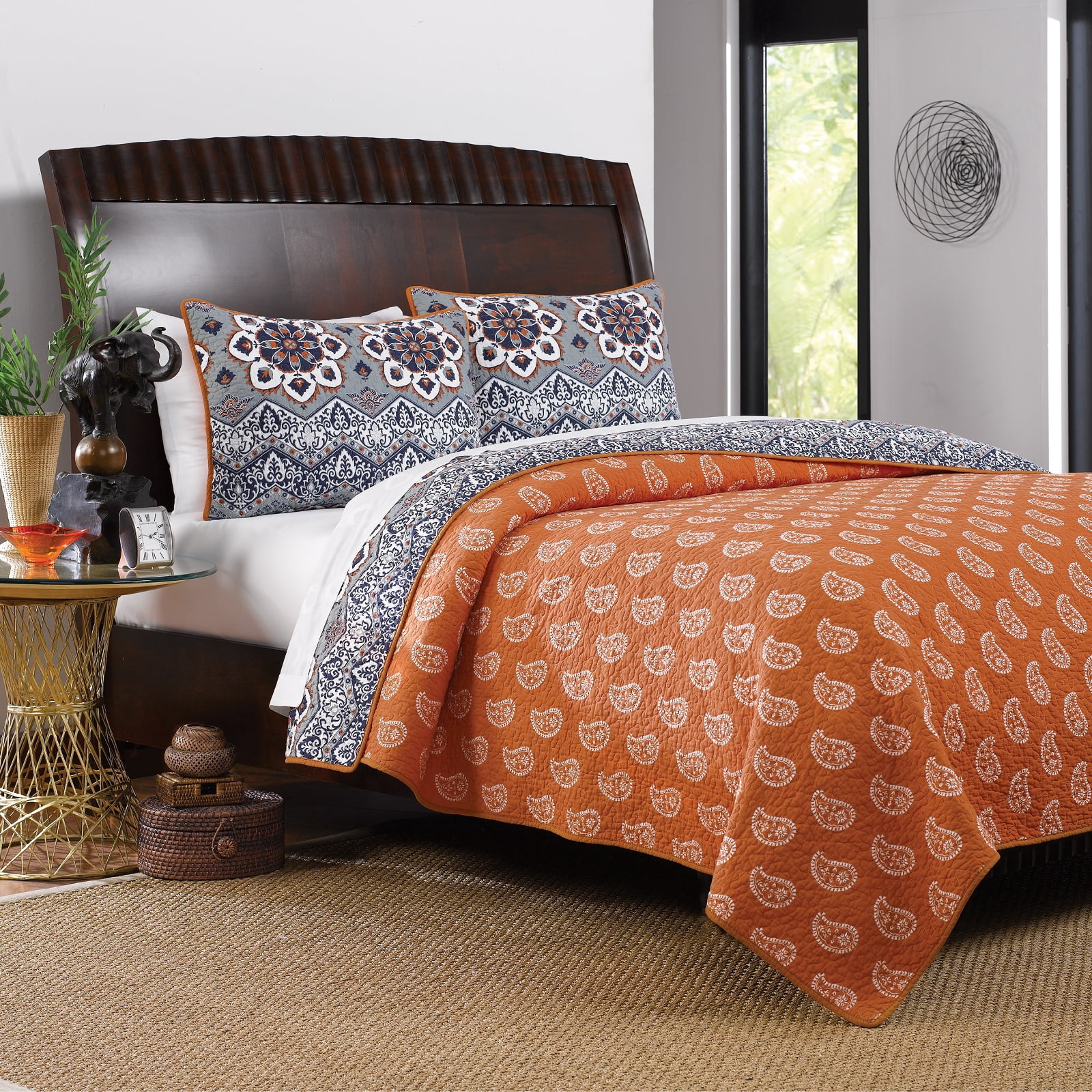 Global Trends Maya 100% Cotton Reversible Medallion and Paisley Quilt Set, 3-Piece King/Cal King