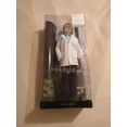 thumbnail image 4 of Poupée Barbie Collectionneur The Twilight Saga Breaking Dawn Carlisle, 4 of 5