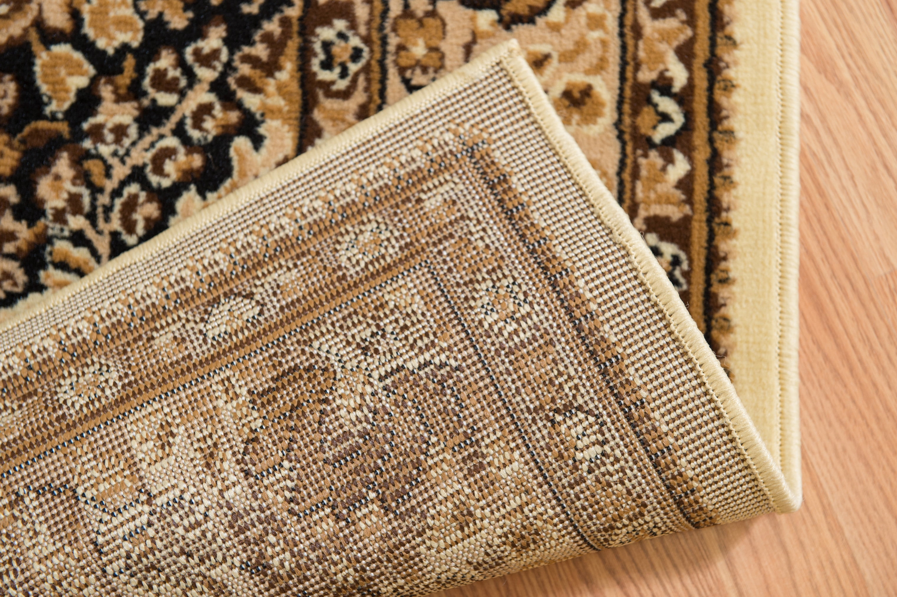 United Weavers Plaza Felicity Runner Rug, Medallion Pattern, Ivory, 2'3 X 7'2"