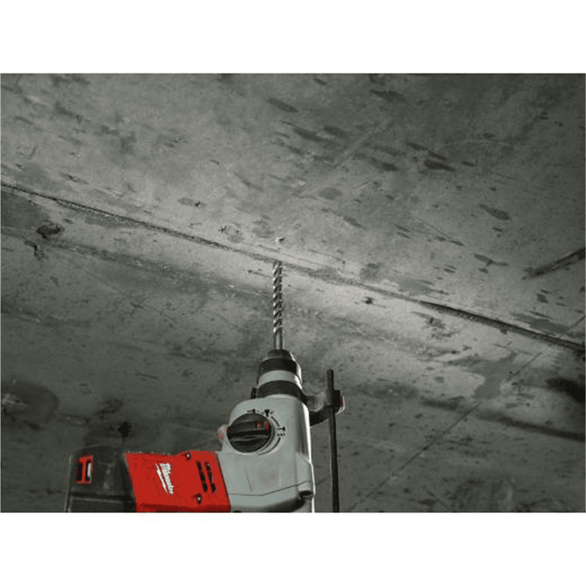 Milwaukee Tool SDS-PLUS 4CT MX4 1-1/4" X 16" X 18"