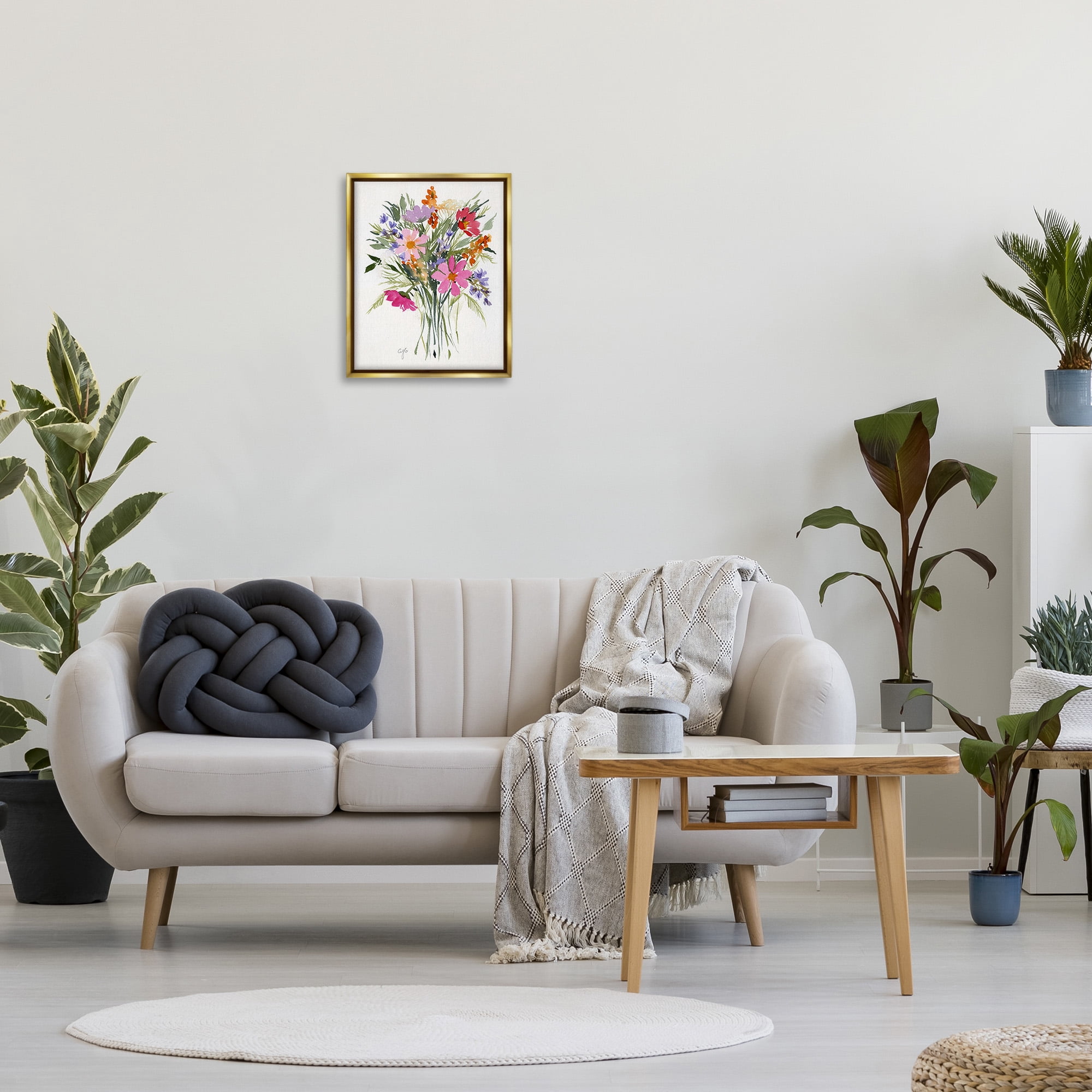 Stupell Industries Simple Mixed Bouquet Botanical & Floral Painting Gold Floater Framed Canvas Art Print Wall Art, 17 x 21