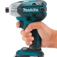 thumbnail image 4 of Destornillador de impacto Makita XST01Z LXT® Litio-Ion de 18 V y 3 velocidades, 4 of 8