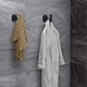 thumbnail image 2 of Zhuge Ganchos para toallas,ganchos para batas, ganchos de acero inoxidable para puerta, ganchos para toallas, batas, ropa, armarios, esponjas, ganchos de pared, 16 paquetes, color negro mate, 2 of 5