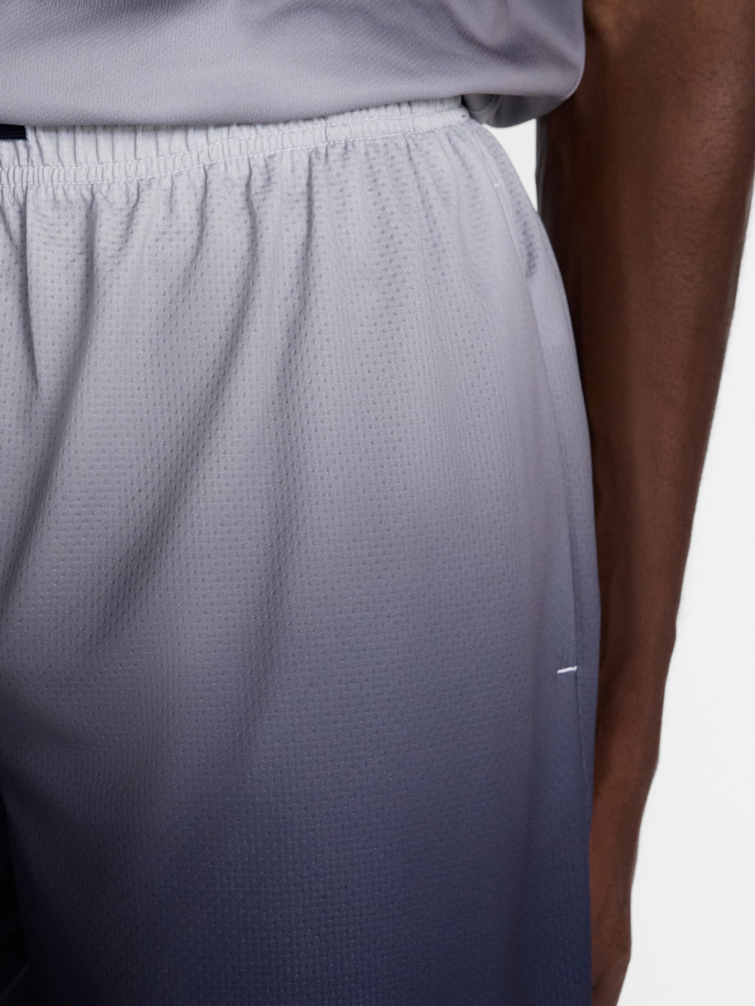 Athletic Works Men's and Big Men's Ombre Mesh Shorts, 7" Inseam, Sizes XS-5XL