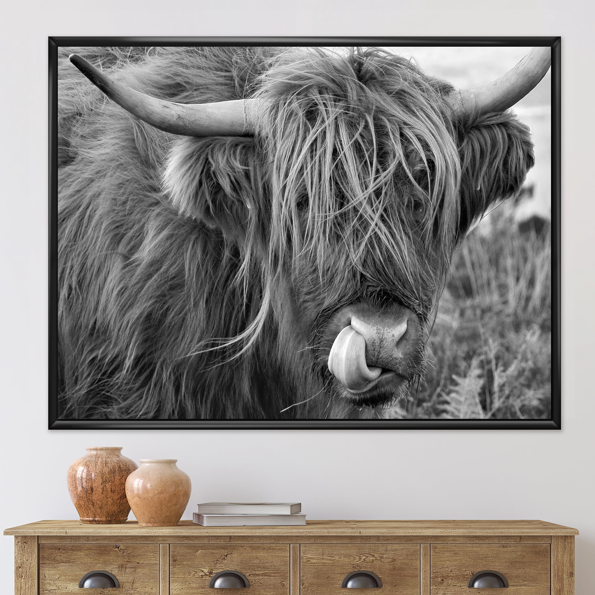 Designart 'Close Up Of Scottish Cow On Moorland II' Farmhouse Framed Canvas Wall Art Print