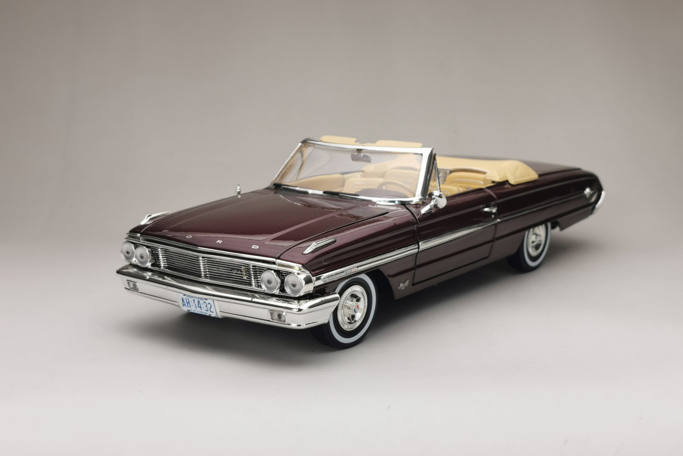ミニカー 1/18 1964 Ford Galaxie 600/XL Open 1964 Ford Galaxie 500/XL Open Convertible, Vintage Burgundy
