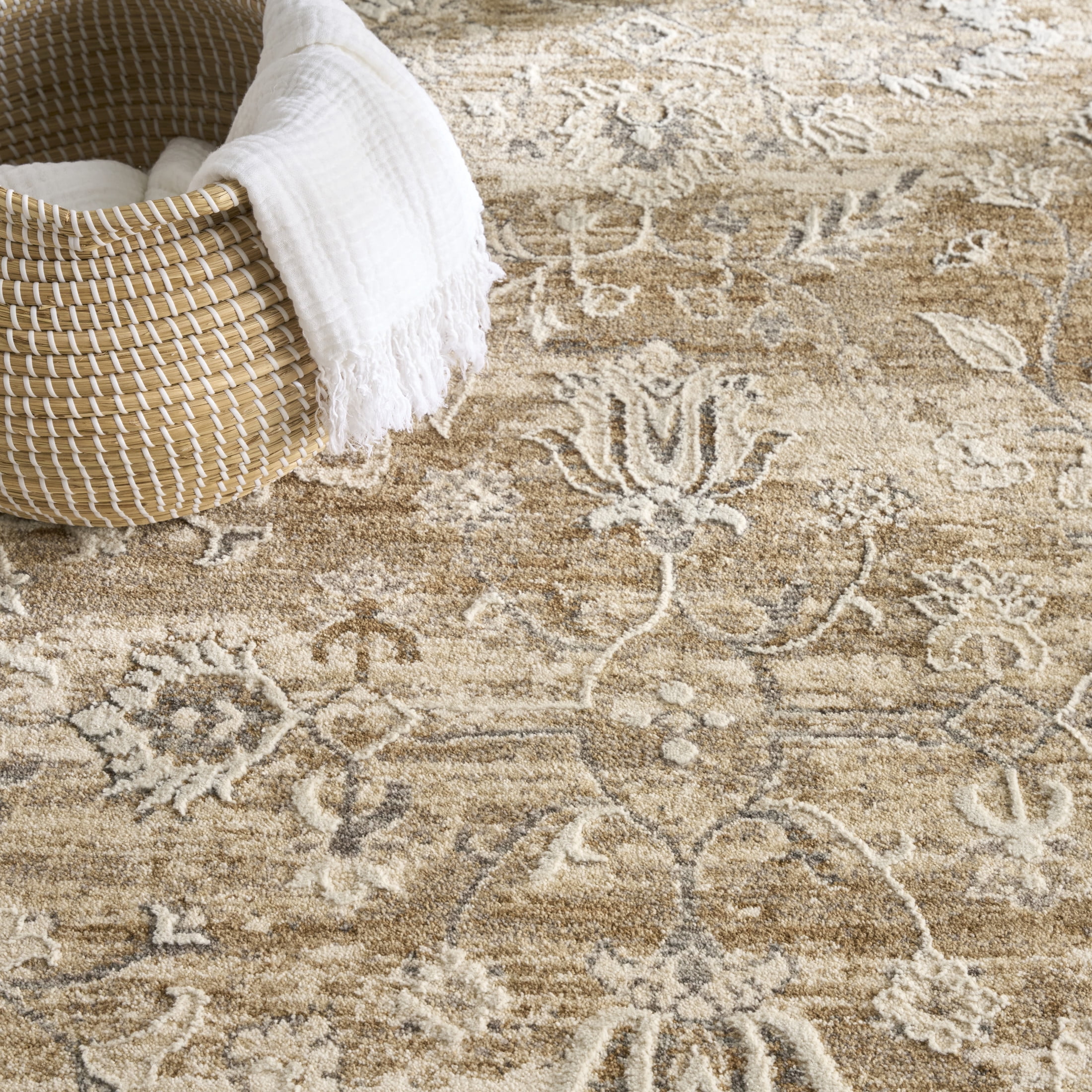 Nourison Harbor 5'3" x 7'6" Beige Vintage Indoor Rug