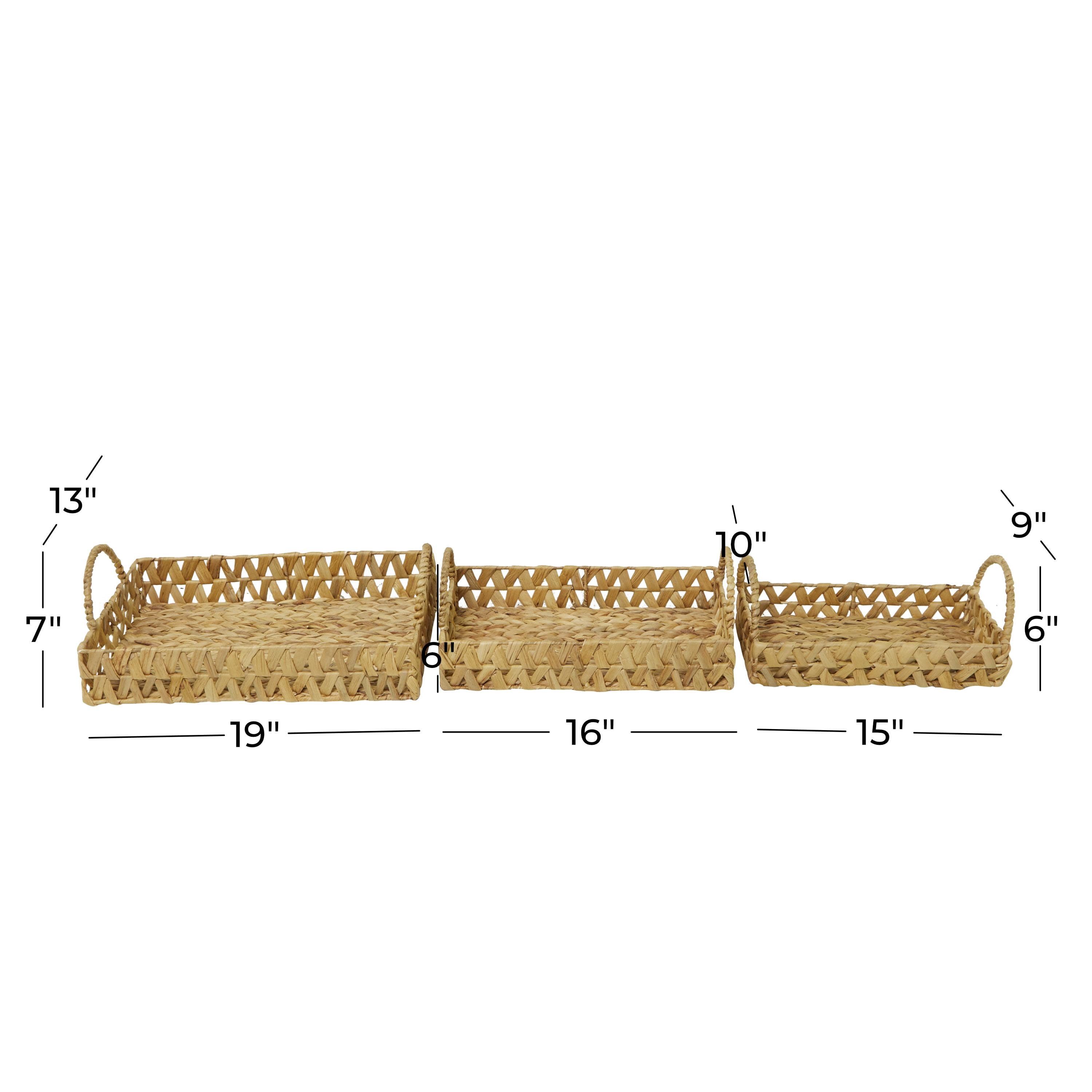 DecMode 19", 16", 15"W Brown Seagrass Handmade Woven Tray with Handles, 3-Pieces