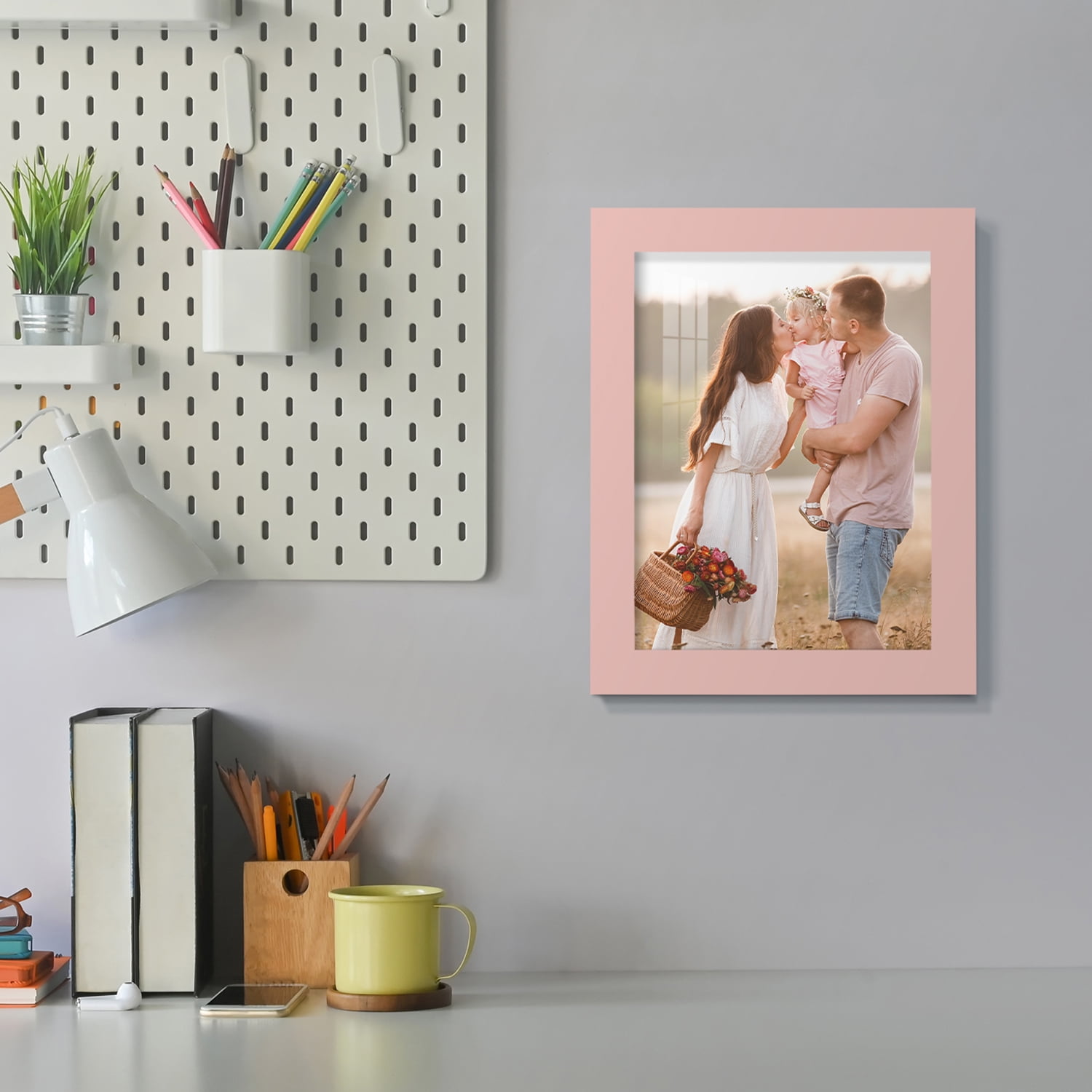 Modern 6 in. x 8 in. Pink Picture Frame (Set of 2)