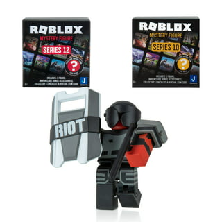  Roblox Action Collection - Survive The Killer: Dread + Two  Mystery Figure Bundle [Includes 3 Exclusive Virtual Items] : Toys & Games