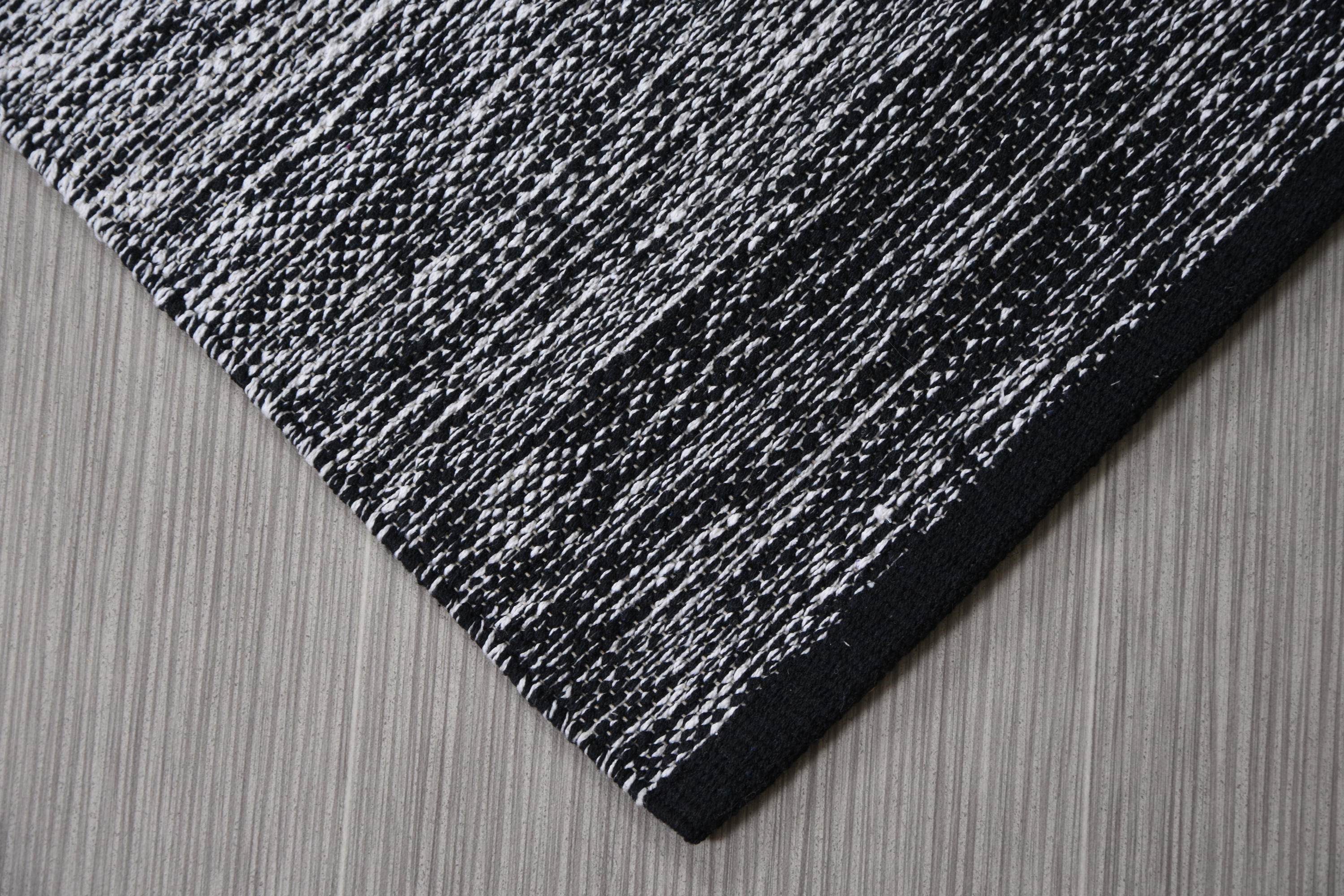 Black & White Cotton Door Mat Rug Indoor Outdoor - 2x3' Entrance Entryway Rug Kitchen Bath Home Décor (24 x 36")