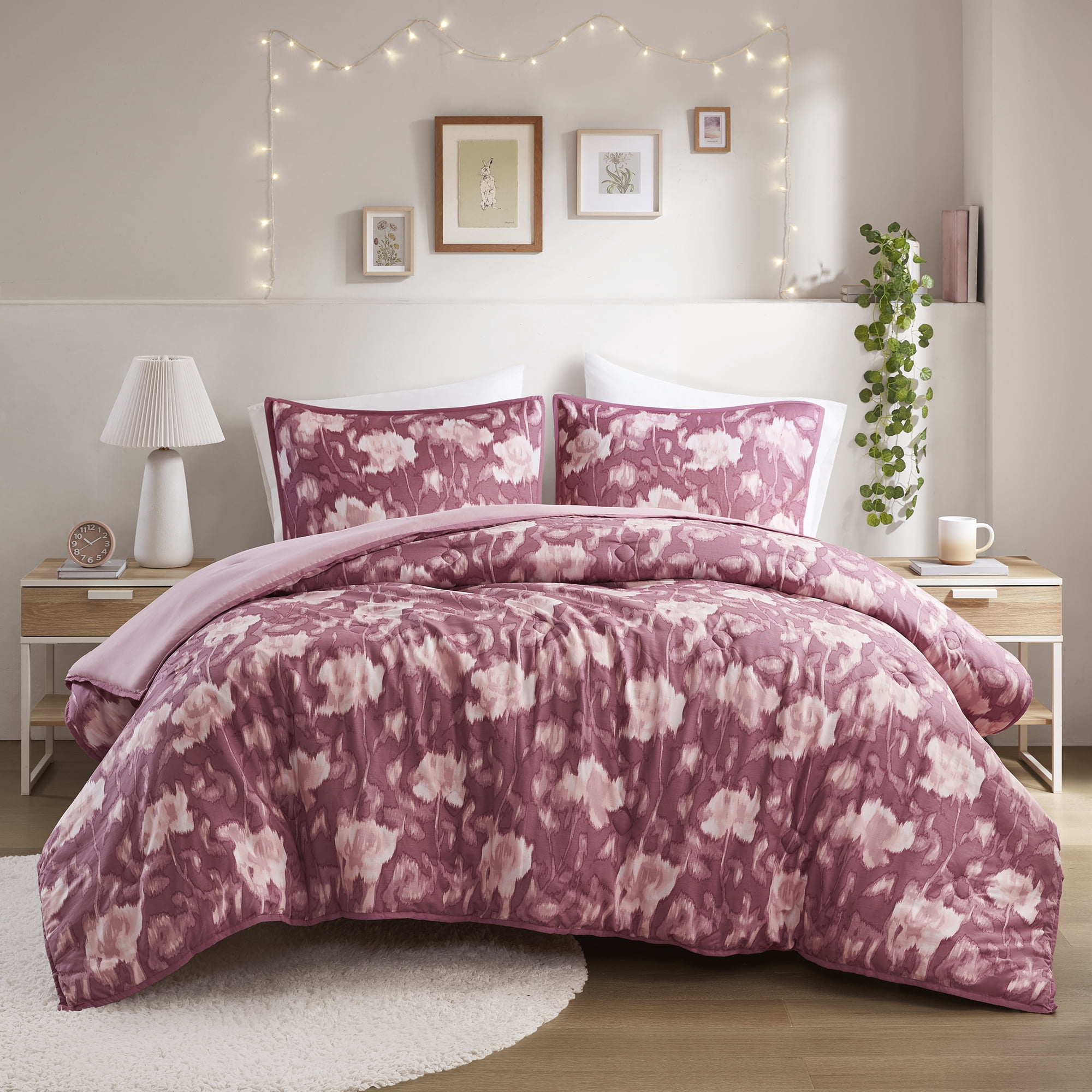Mainstays Blurred Rose 3-Piece Pink Comforter Set, Full/Queen