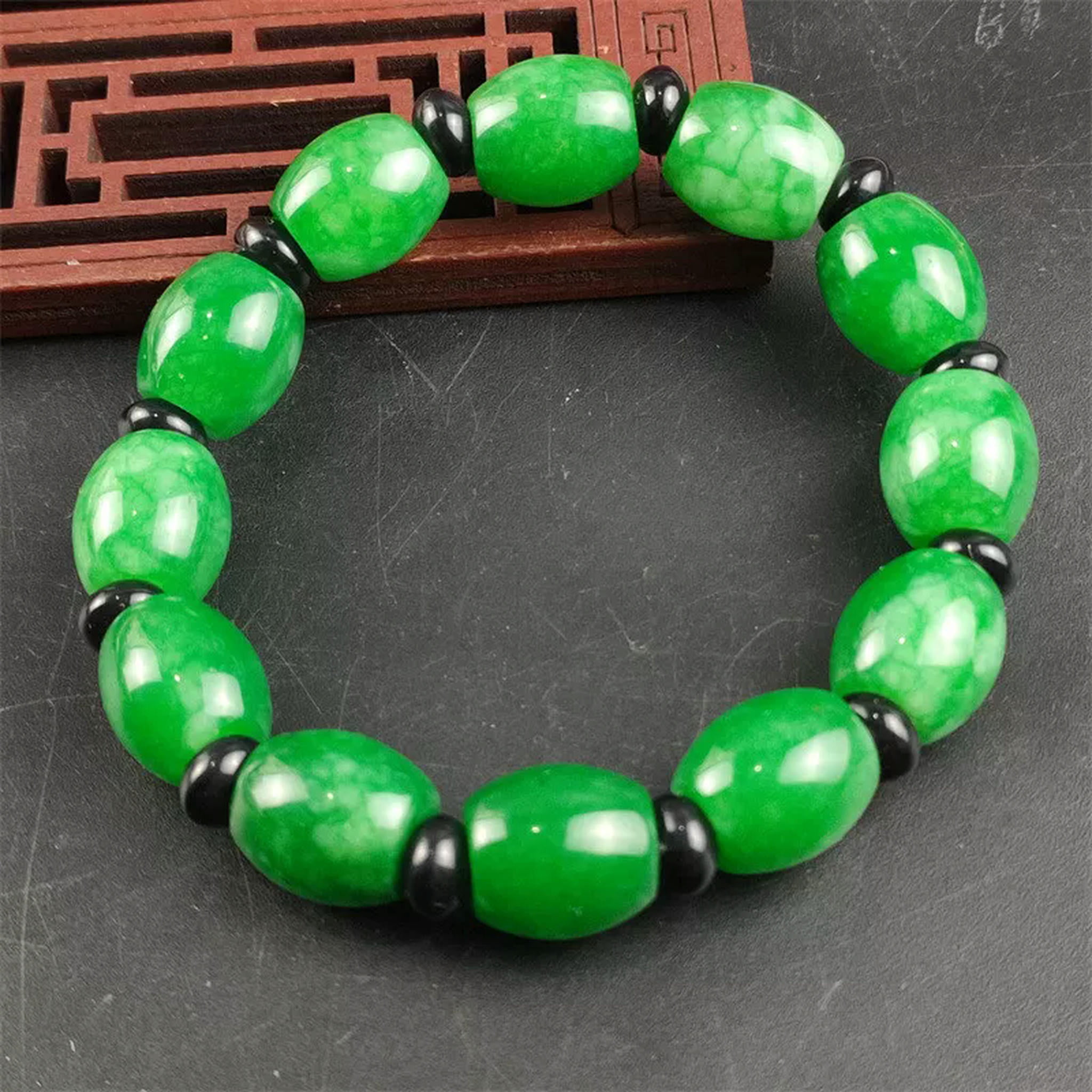 HOOUN Jewelry Guzhu Road Pass Bracelet Dry Emerald Green Jade Bracelet Men and Women