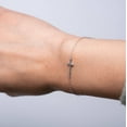 thumbnail image 4 of Mercie Bracelet Croix Horizontale en Argent Sterling Plaqué Rhodium, Bijoux Religieux Délicats pour Femmes, 4 of 7