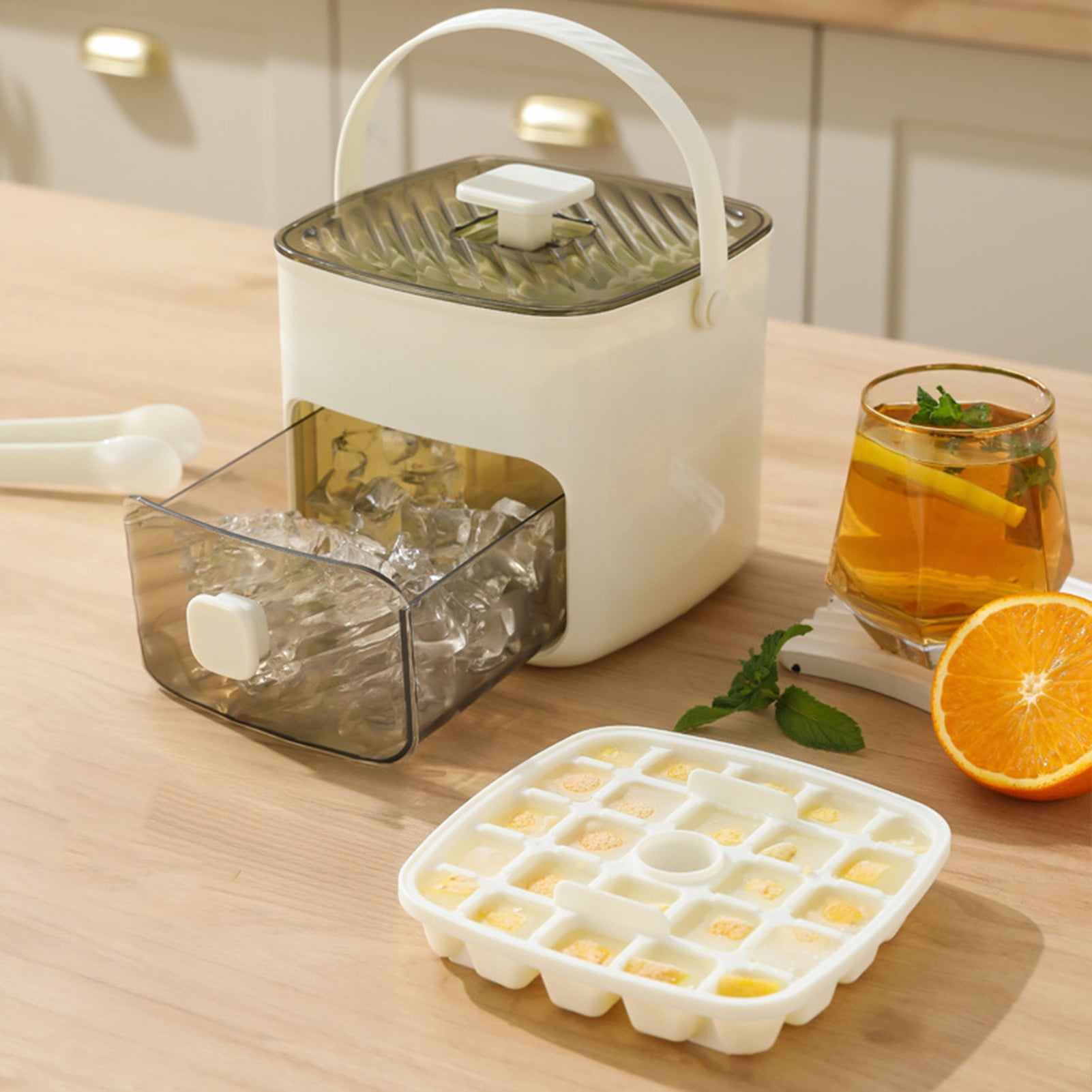 OIUR Press Ice Cube Tray Food-Grade PET Ice Mold Easy Release Large Capacity Ice Maker for Cocktails Juice Smoothies