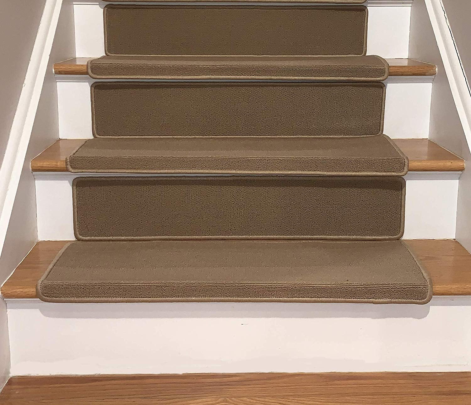 Bullnose Indoor Skid Slip Resistant Carpet Stair Treads With 6 inch