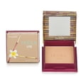 thumbnail image 4 of Bronzer Benefit Hoola Lite Light Mate con espejo para rostro, 4 of 5