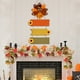 thumbnail image 5 of Guirnalda de hojas artificiales de ratán para Halloween,Acción de Gracias,guirnalda de hojas de arce con calabaza colgante,decoración para fiestas en interiores, 5 of 7