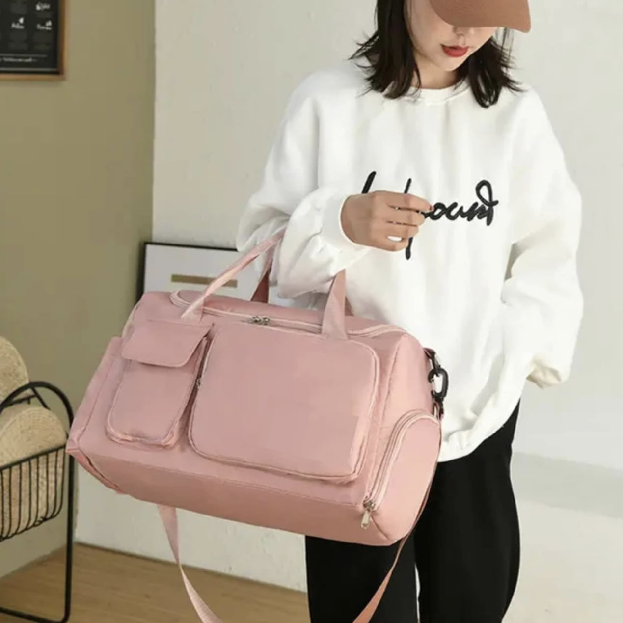 Sports Duffle Bag. Spacious Gym Bag for Workouts and Travel, 19 Inch