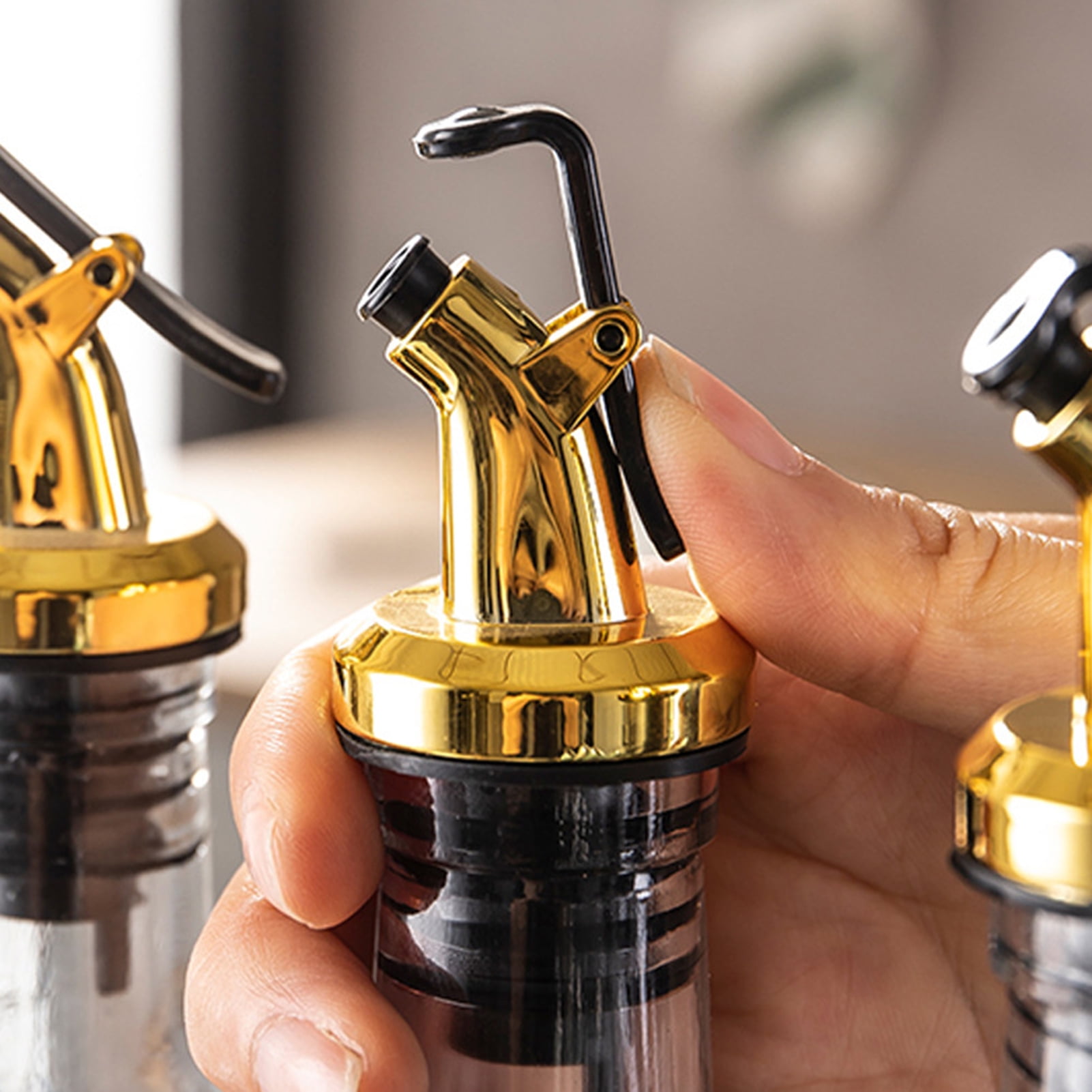 Bottle Cork Pourer Spout Stopper Dispenser For Kitchen Olive Oil Vinegar Tool 