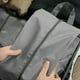 thumbnail image 5 of Bolsa de viaje multifuncional de poliéster impermeable de gran capacidad para guardar ropa, artículos y zapatos., 5 of 6