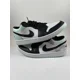 thumbnail image 2 of Size 10.5 - Jo r-dan 1 Low SE Tie Dye, 2 of 6