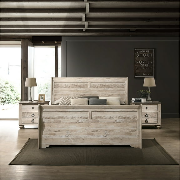 Rustic Bedroom - King Bed With 2 Nightstands & Antique Trim Style Feet