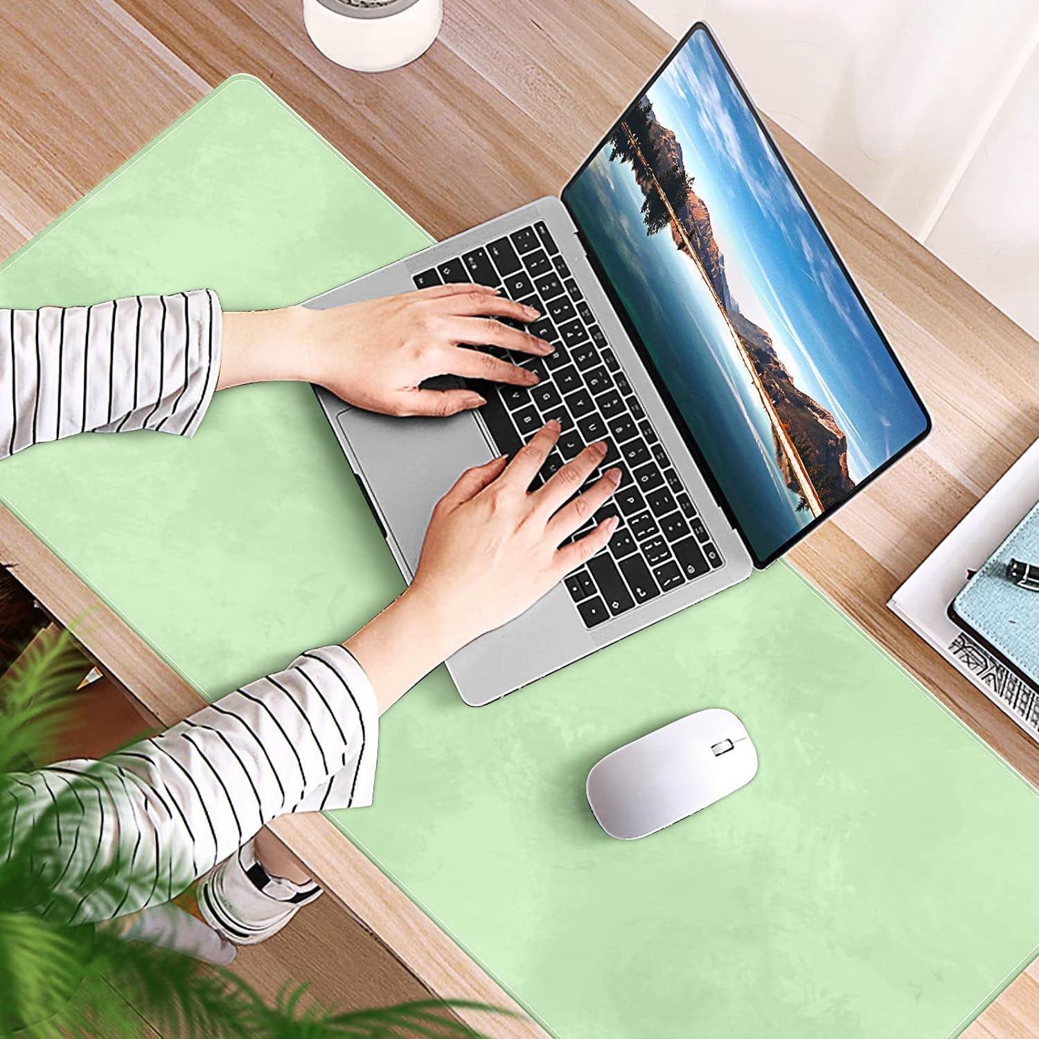 Sage Green Desk Mat, Desk Accessory, Cute Workspace, Trendy Workspace, Trendy, 35.4x15.7in Large Gaming Mouse Pad, Cute Desk Topper, Pretty Desk Pad