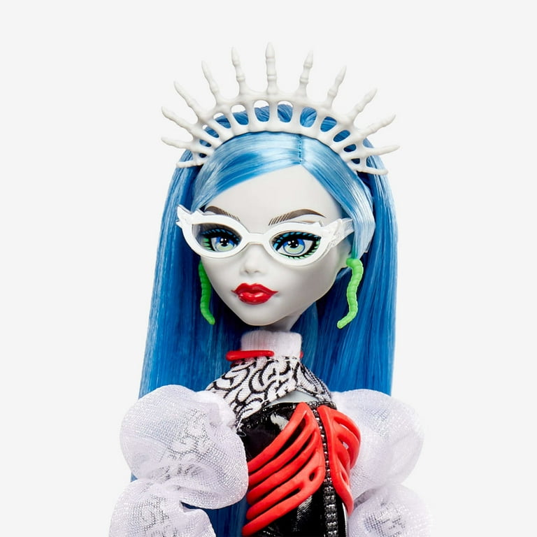 モンスターハイ　グーリア　イェルプス　Ghoulia Yelps Amazon.com: Monster High Ghoulia Yelps Posable Doll (10.3 in